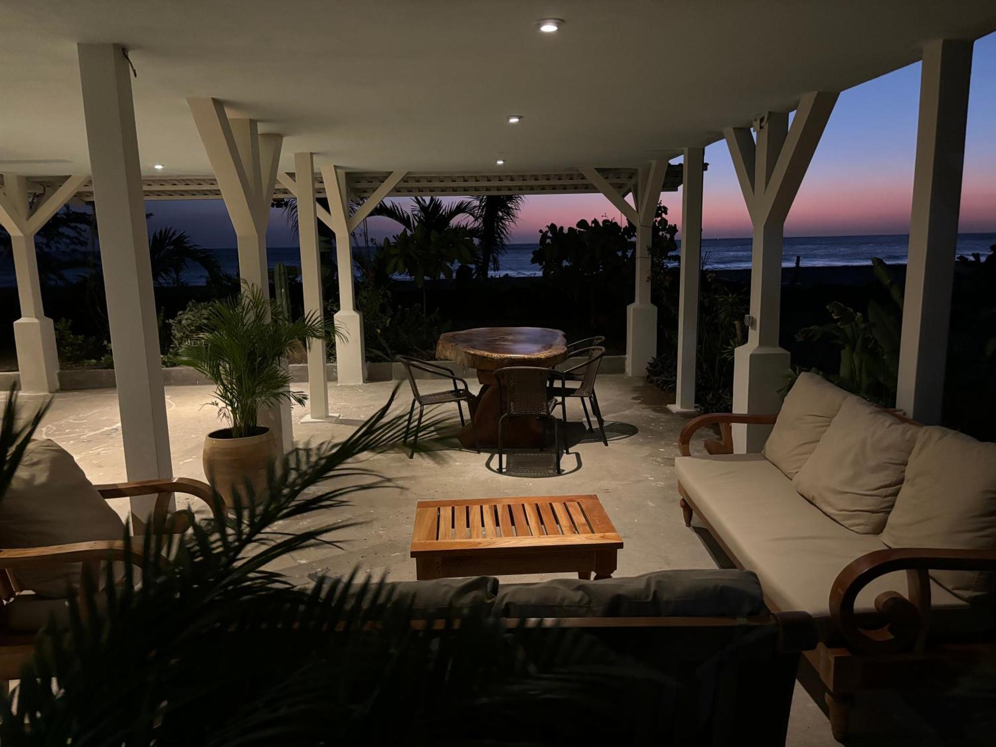 Stella Mar Oceanfront Hotel Popoyo Exterior foto